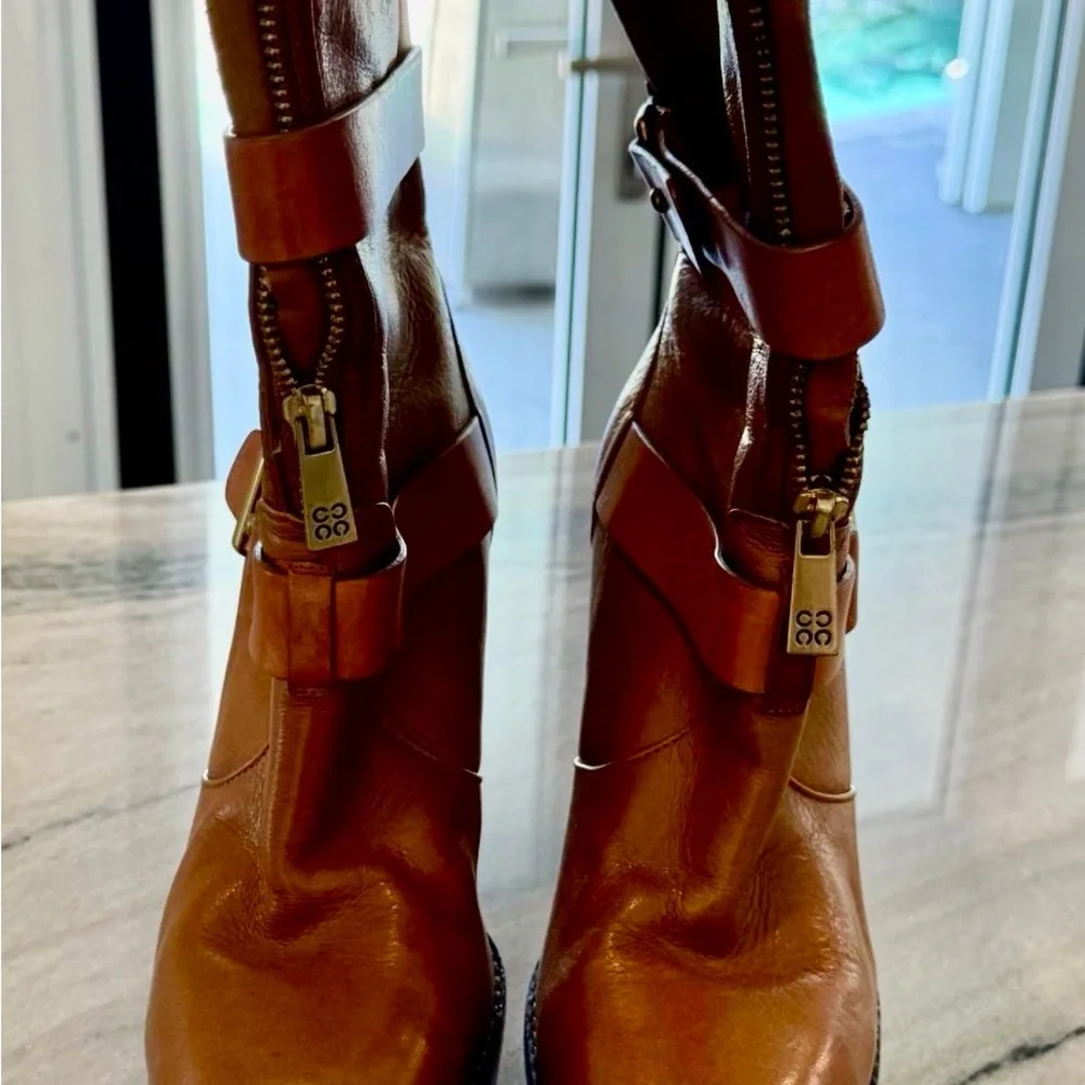 🤎 Coach Leather Buckle Zip Heeled Ankle Boots Size 6.5B 🤎 - Picture 4 of 5